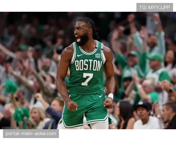 塔图姆与杰伦·布朗合砍70分，凯尔特人主场大胜爵士